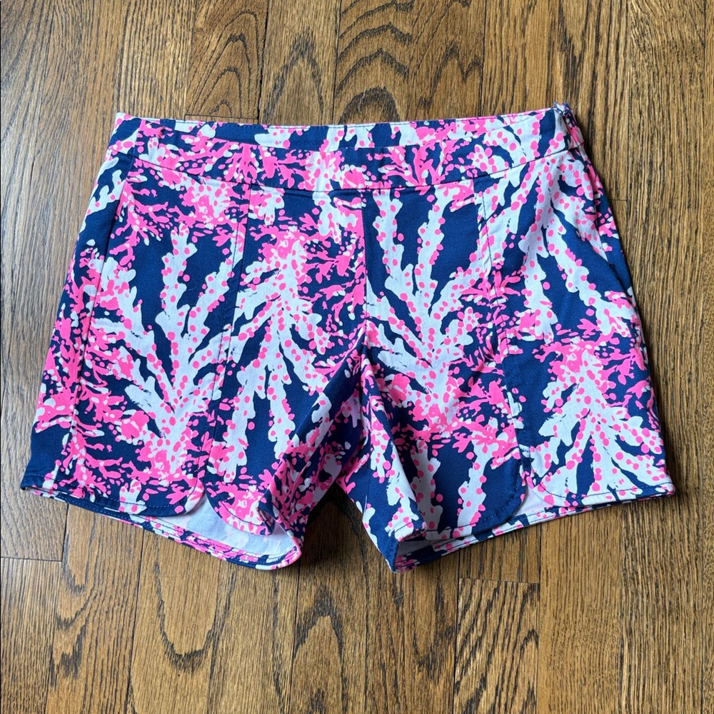 Lilly Pulitzer blue & pink side zip flat front shorts, 00